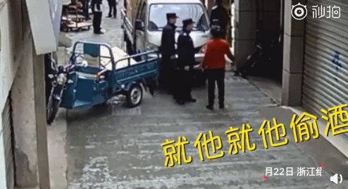 奇葩新闻大全爆笑合集,各种奇葩新闻笑死人