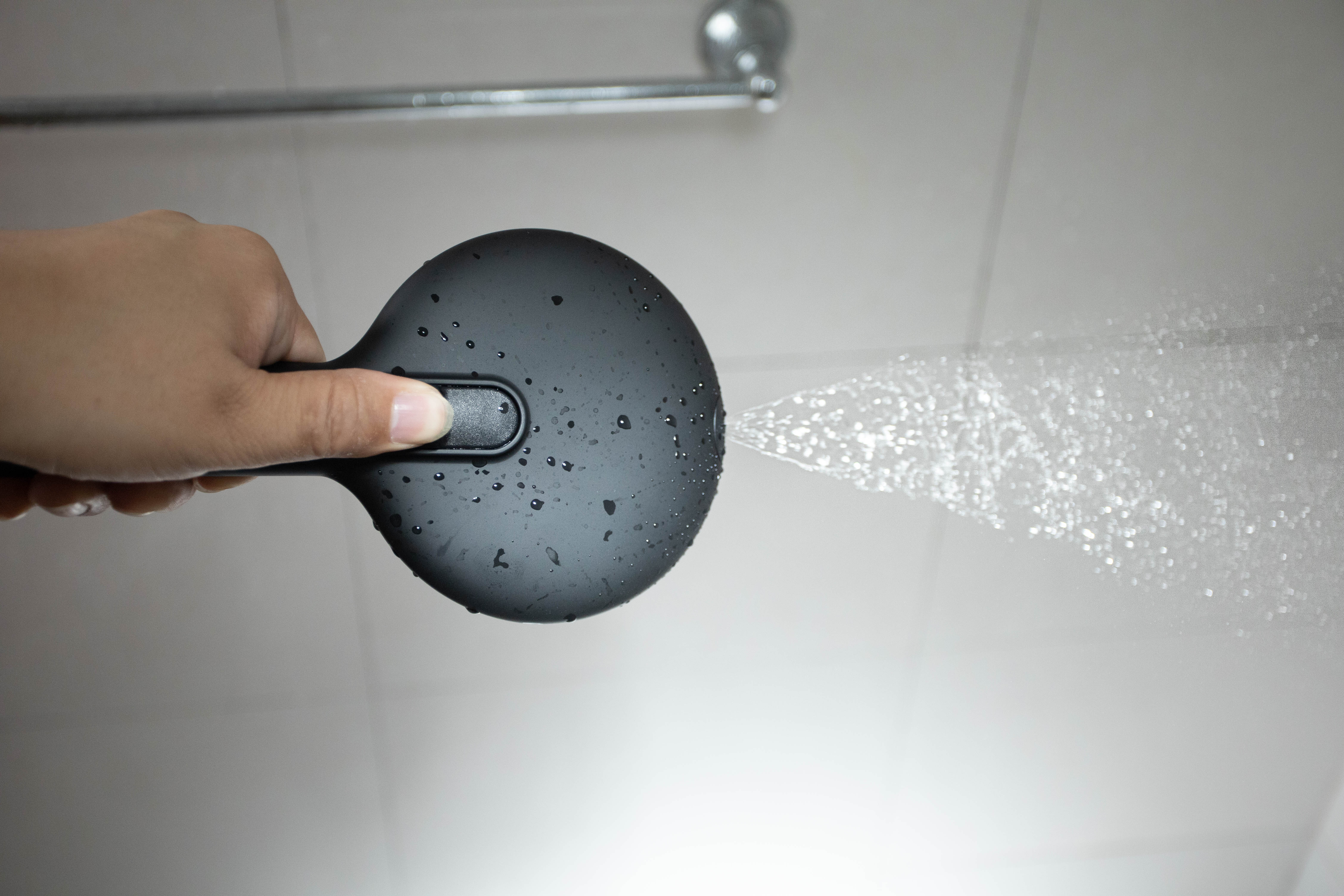 大白霸王灰淋浴花洒测评,大白皓月淋浴花洒评测