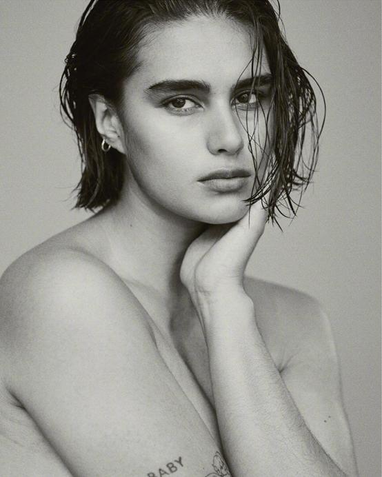 最美大码model登上时装秀，自信释放女权自由，美和真实令人惊艳