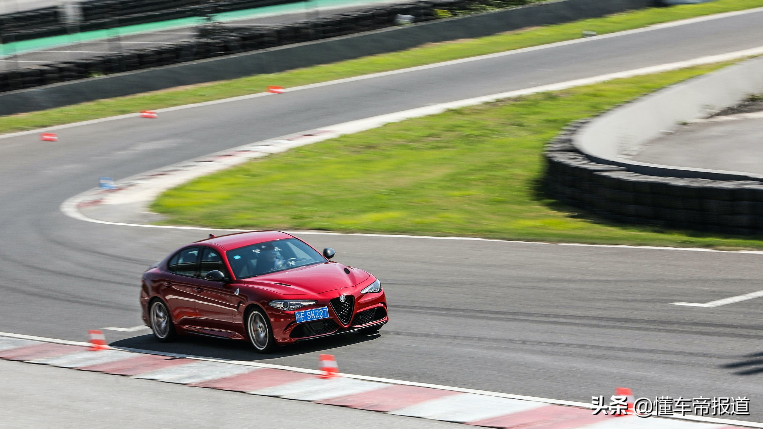 阿尔法罗密欧四叶草赛事,阿尔法罗密欧四叶草最高能跑多少