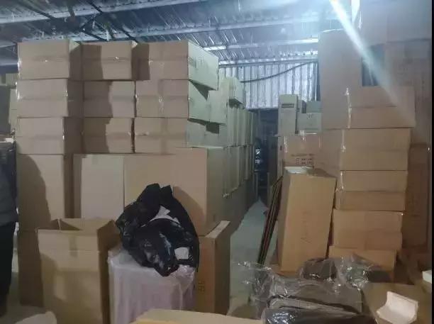 浙江情侣做微商卖“新秀丽”，几个月就买奔驰住别墅！结果悲剧了