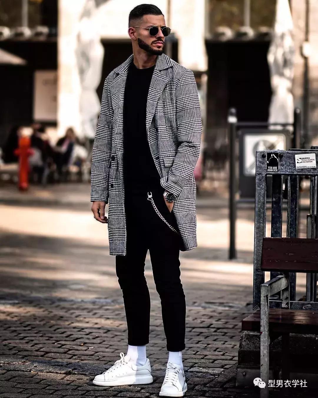 男生冬季穿搭技巧视频大全,男生的冬季穿搭技巧