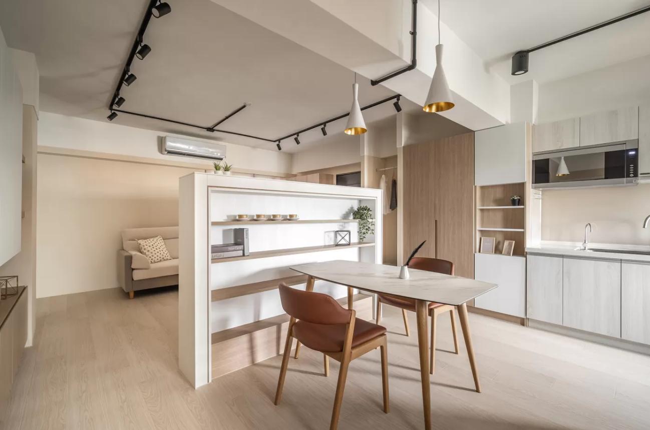 奶油原木风房间高级感配色,以原木为基调的奶油色日式温暖家