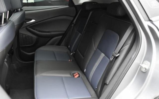 雪佛兰创酷都6.5万了不香?关键还是合资大品牌,比M6颜值帅