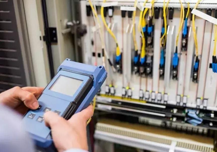 华为回应英国禁用,英国禁用华为网络吗