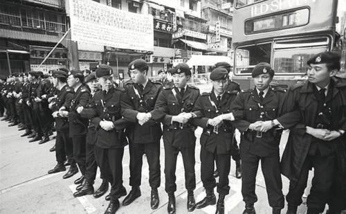 香港九龙城寨回归后怎样处理,香港九龙城寨为什么以前会存在