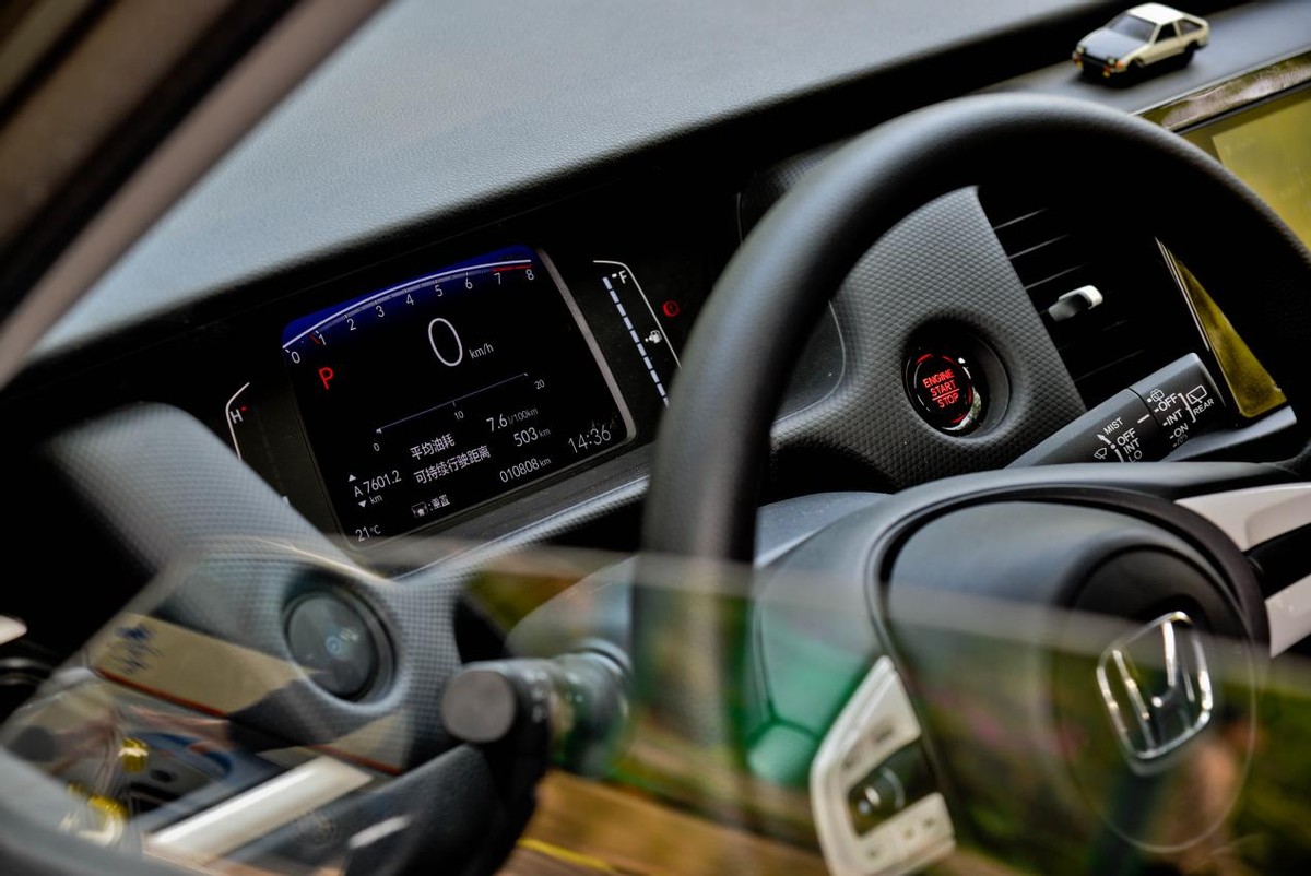 飞度空间展示1.92米,说一下04款飞度的空间