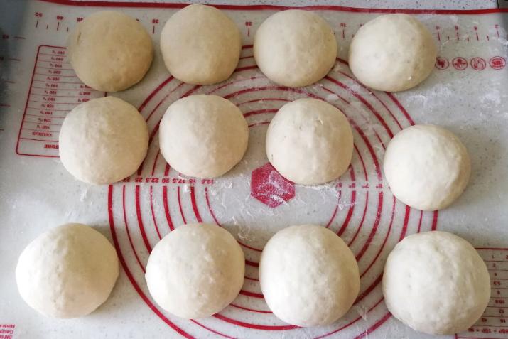 给馒头塞点馅,做馒头添加什么馒头更蓬松