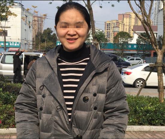 28岁空姐坠楼事件,空姐坠楼失忆精神残疾原因成谜