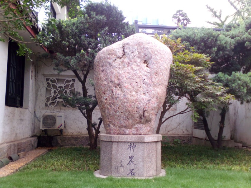 每日一景走进武汉中华奇石馆景区,武汉中华奇石馆有哪些奇石