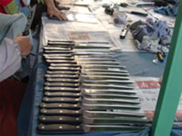 选择刀具哪种不锈钢材质比较好,厨房刀具材料的选择