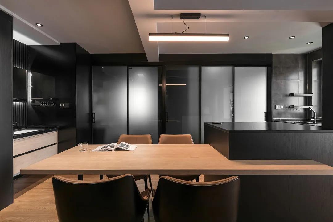 上海65平的小家,上海65平小户型两室一厅住四口人