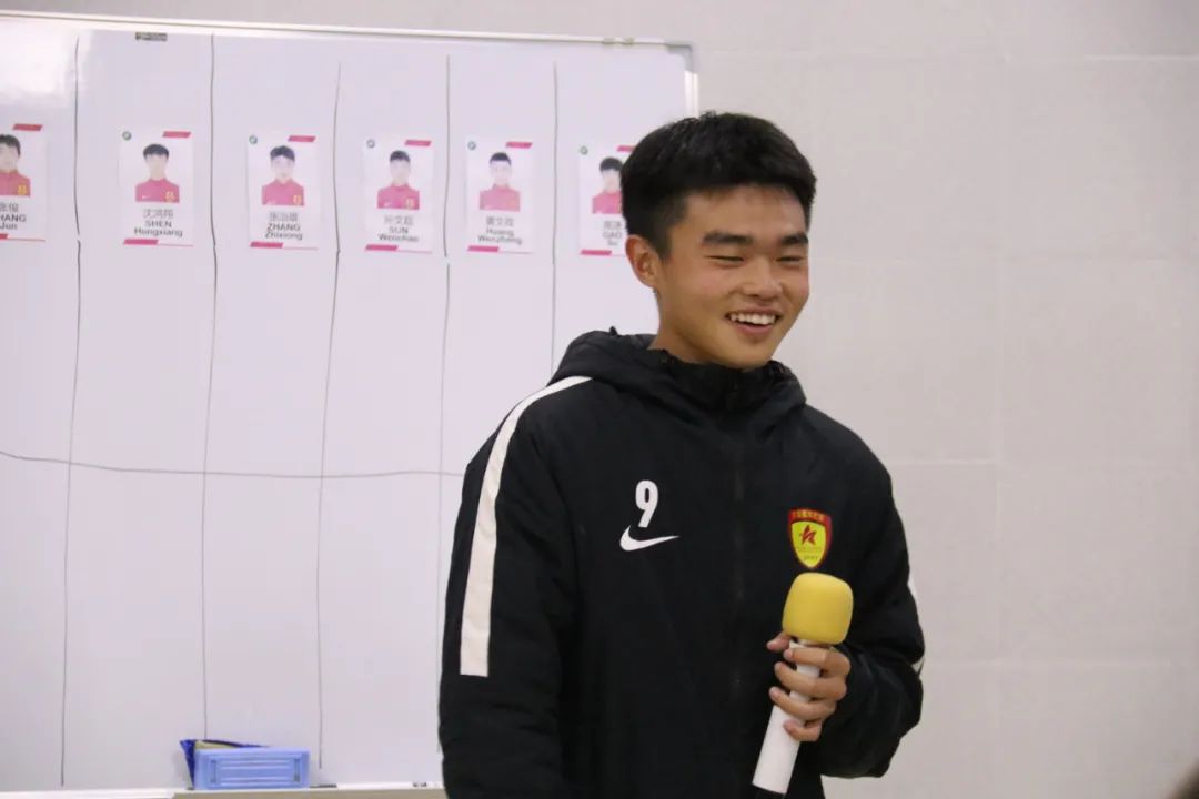 学习|05梯队队长暨班长竞选会圆满成功