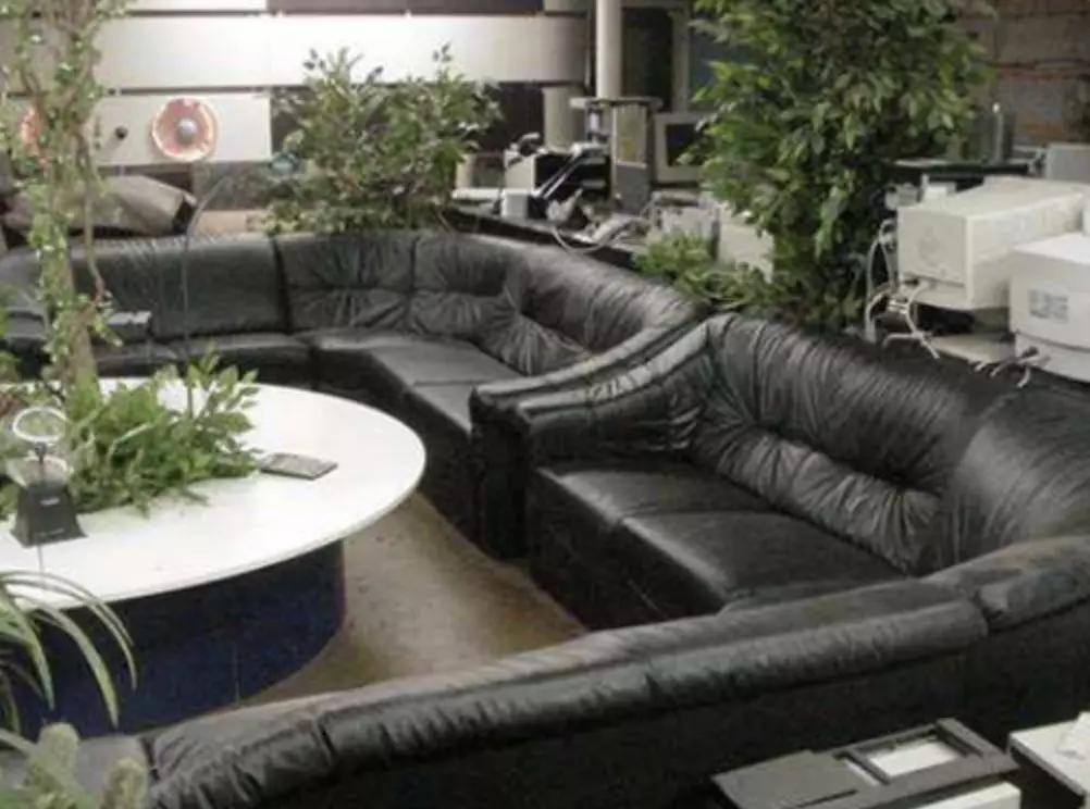 你看过的黄片,可能存在一个叫赛博庞克的国家里