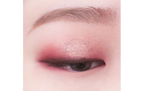 手残党单眼皮适合的眼影教程,原来手残党画眼影也没那么难