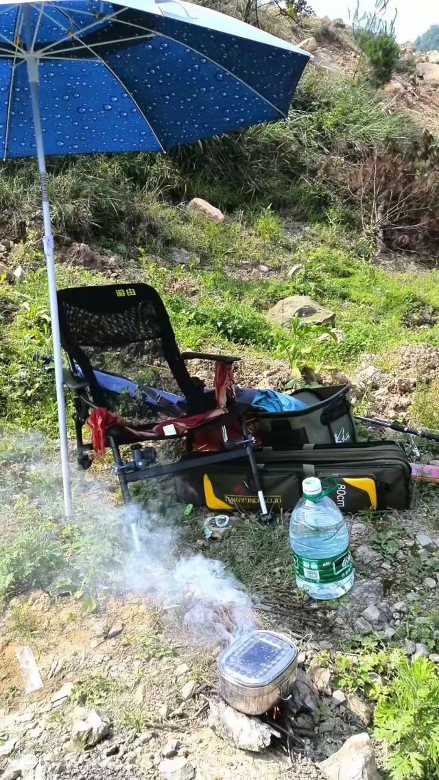 钓椅钓箱怎么选,钓箱钓椅钓凳黑坑如何选