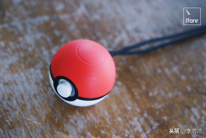 用精灵球捕捉宝可梦游戏,用宝可梦球抓人类