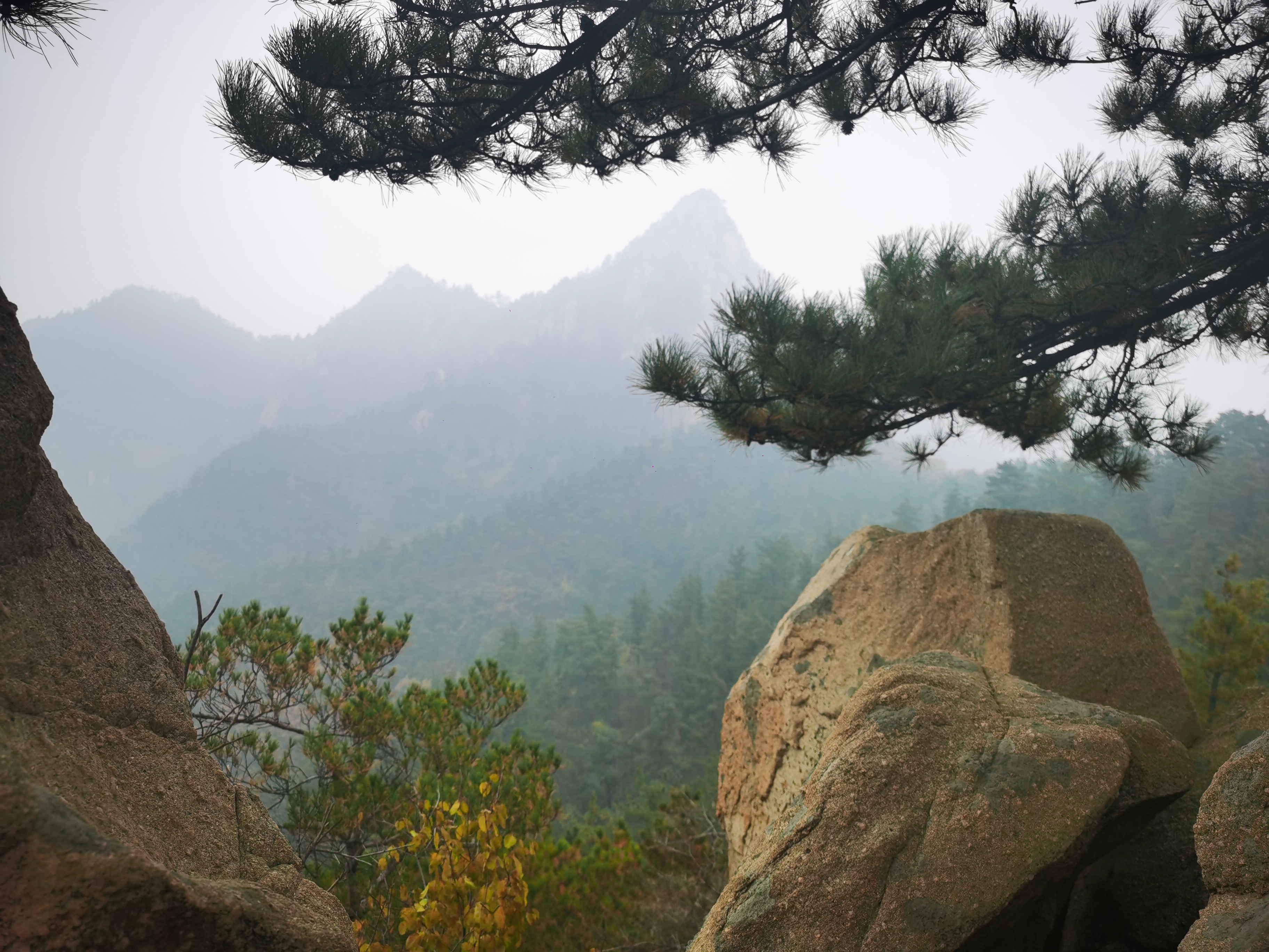 小华山免费爬山攻略,齐鲁嵩山漂亮