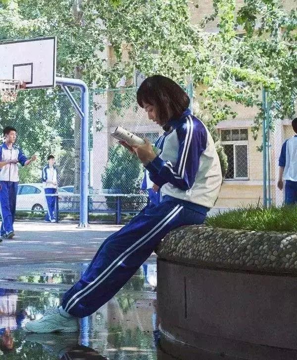 外国人的时尚之路 (外国人那些匪夷所思的时尚)