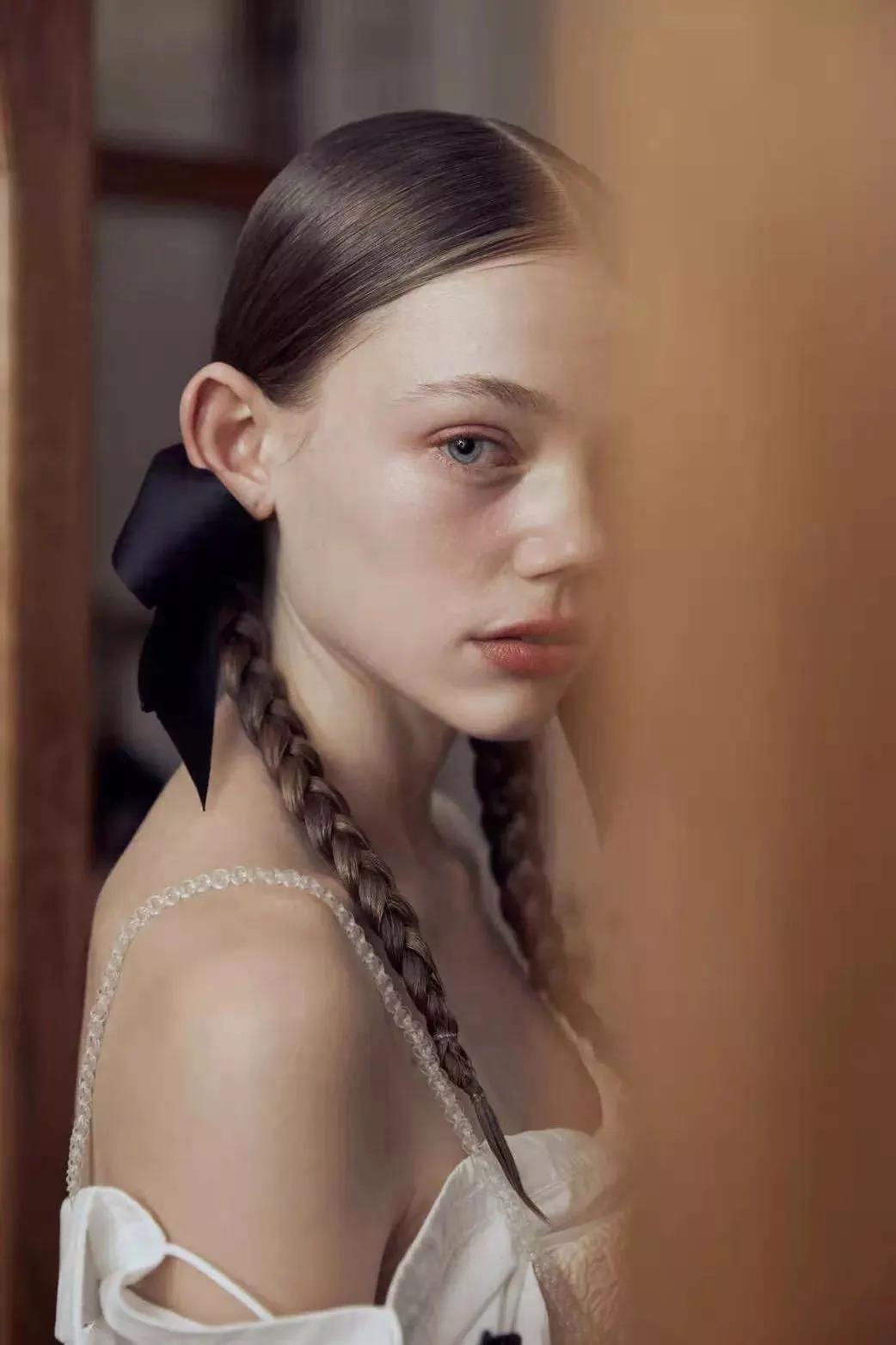 今年流行什么风格的头饰,比较流行百搭的头饰