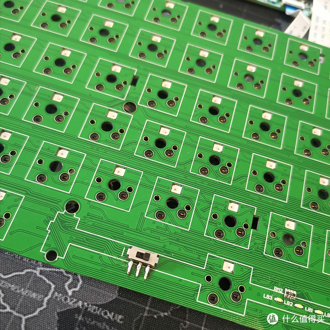 小键盘rgb键盘推荐,键盘推荐108键盘