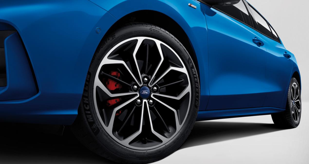 小钢炮新一代福克斯,为啥说福克斯是小钢炮