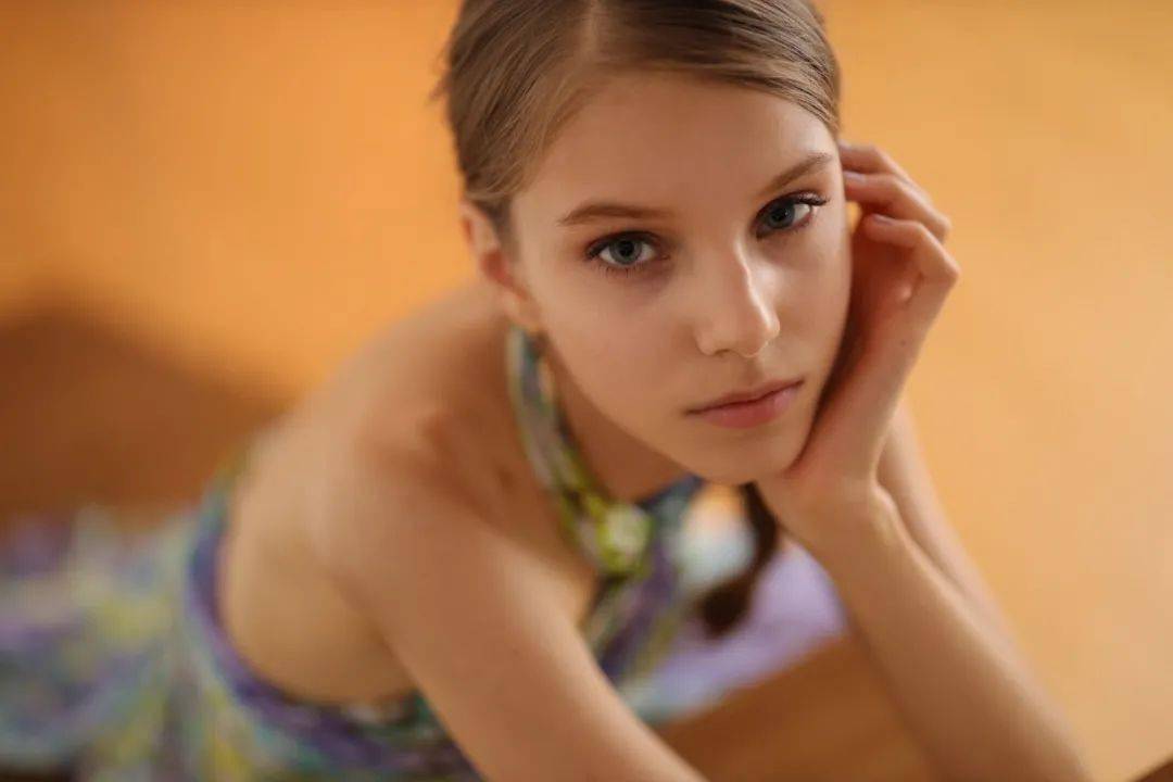 初学者买佳能单反相机怎么选购,手把手教你购买电脑