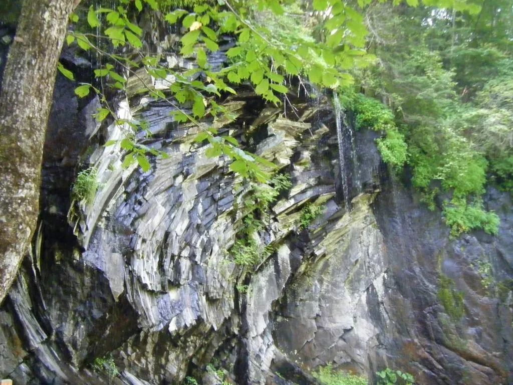 这些地方颜值逆天，却被土到掉渣的名字坑惨了