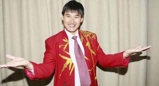 大衣哥被赶下舞台,大衣哥被直播回放完整版