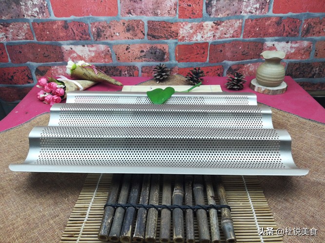 想学烘焙蛋糕类应该从什么开始学,烘焙模具知识