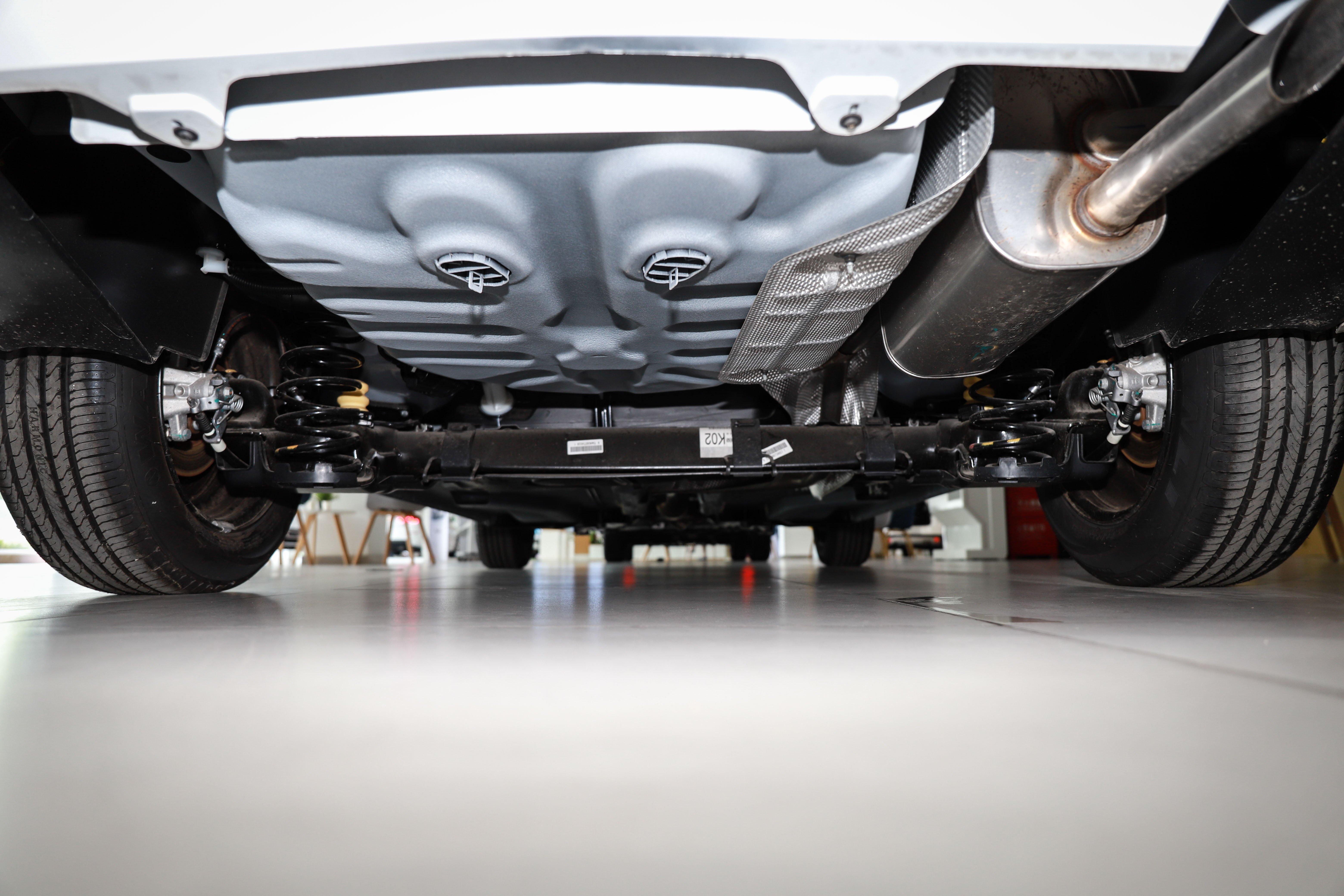 飞度和爱丽舍哪个值得买,雪铁龙爱丽舍对比飞度