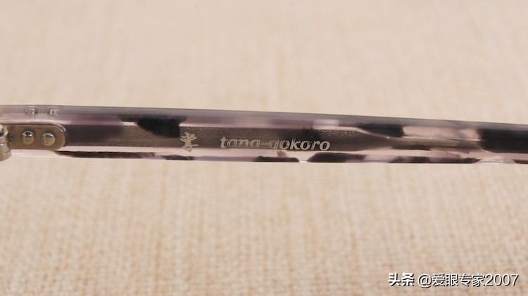 日本眼镜镜片品牌十大排行榜,日本眼镜镜片架品牌十大排行榜