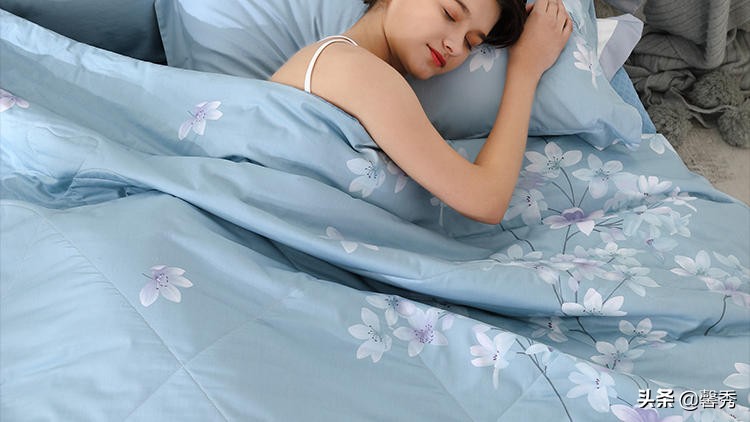 夏天空调被与夏凉被哪种舒适,不开空调买哪种夏凉被凉爽