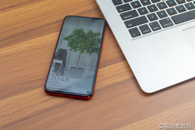 荣耀v20深度评测2022还能用吗,荣耀v20深度体验报告值不值得买