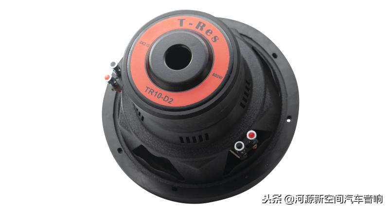 超薄汽车低音炮有作用吗,汽车箱体式低音炮效果好不好