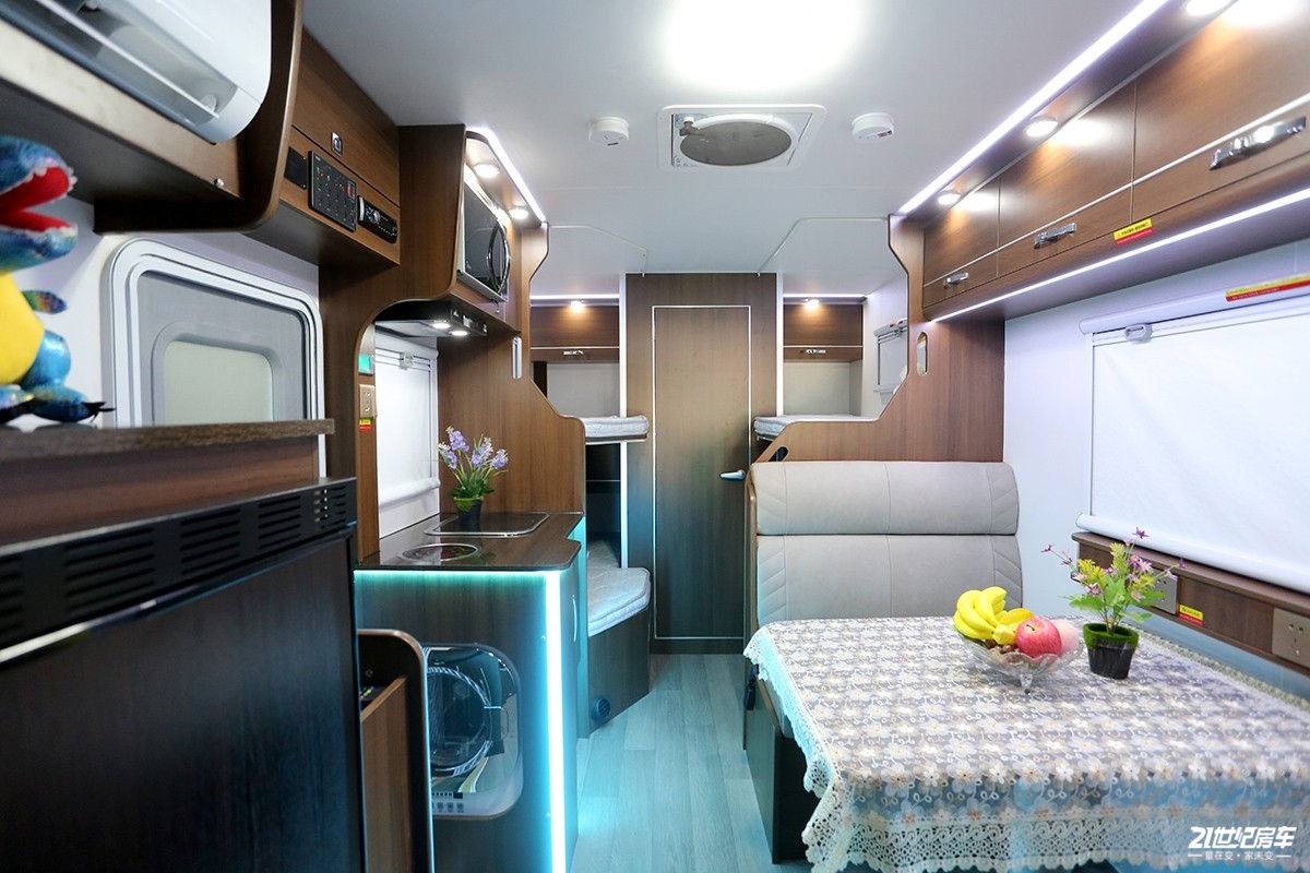 上汽跃进h300轻卡房车详解,上汽跃进h300和h500的区别