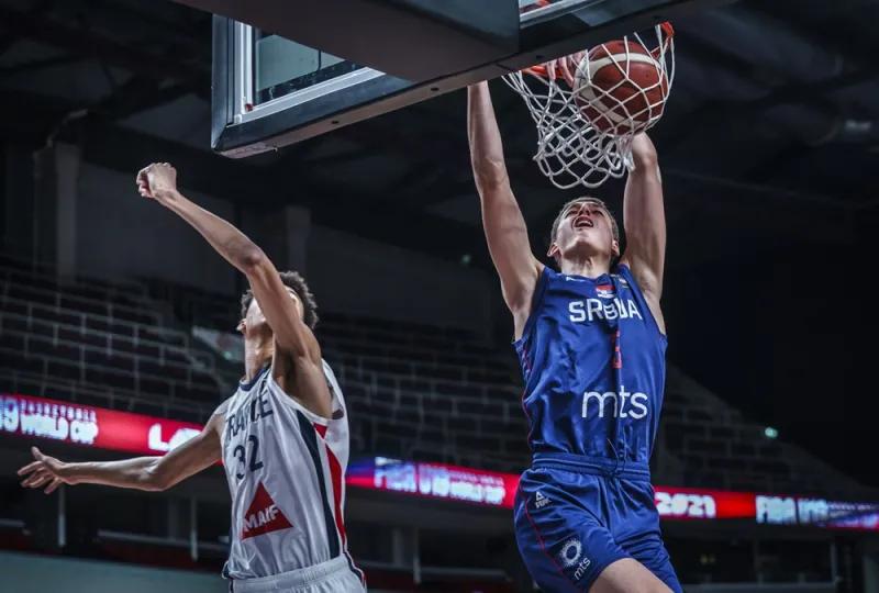 nba选秀大会切特霍姆格伦,切特霍姆格伦什么时候参加nba选秀