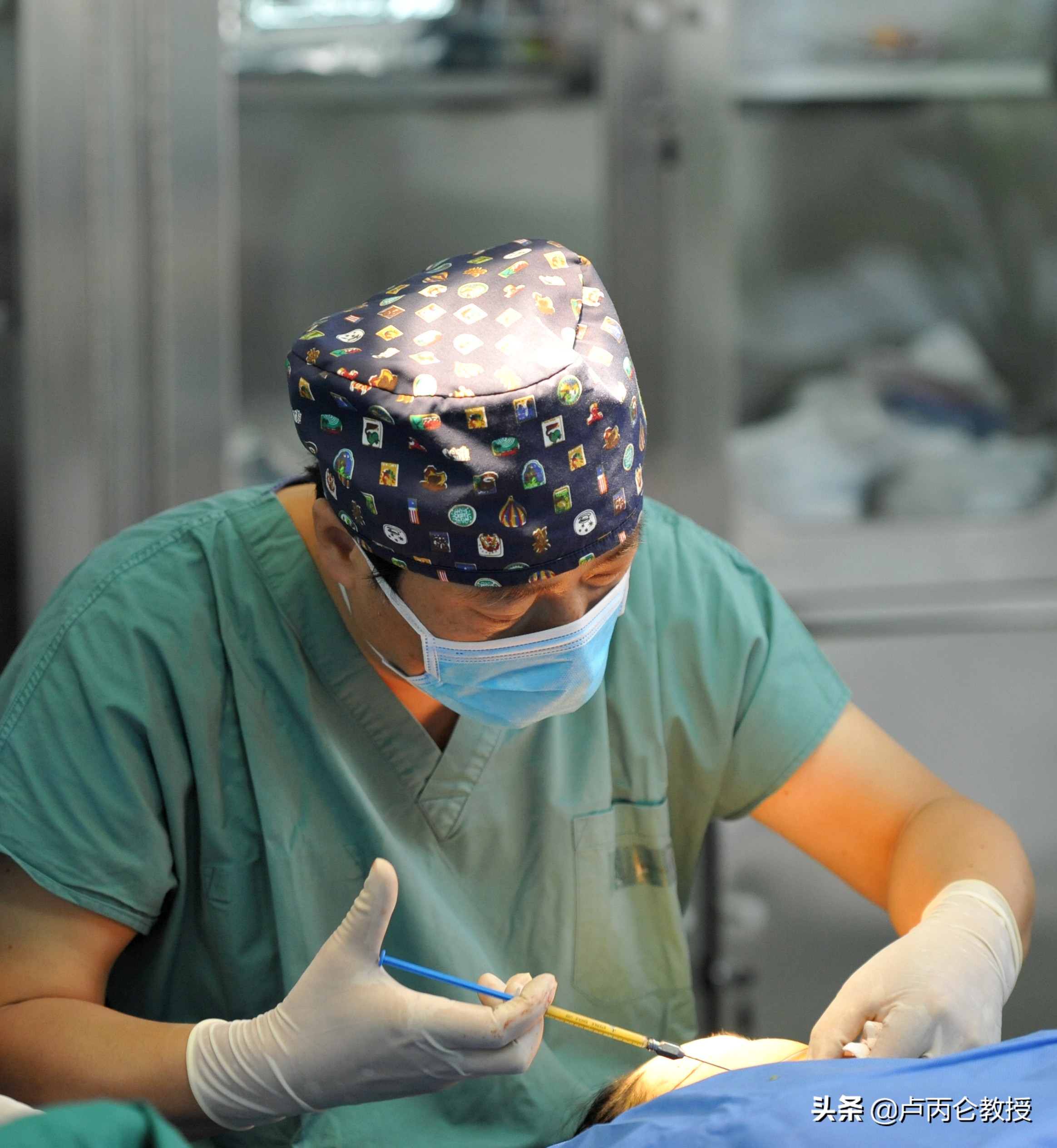 吸脂手术一般需要多长时间,下巴吸脂手术真实经历