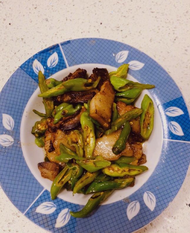 张艺兴近日发型,张艺兴近期发型