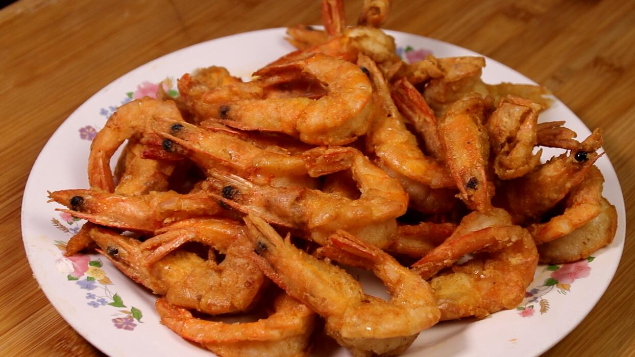 炸大虾挂面糊怎么炸不粘锅,炸小河虾用挂面糊吗