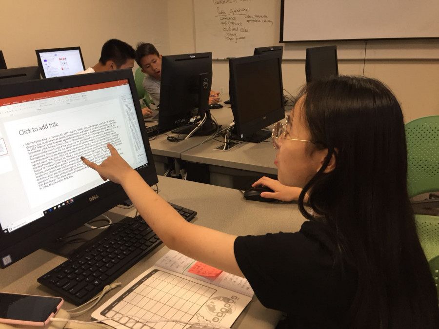 美国小木屋Day10|用英语沟通，修炼孩子公开演讲的硬本领