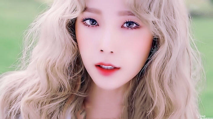 金泰妍ins评论bts,金泰妍solo2015mama