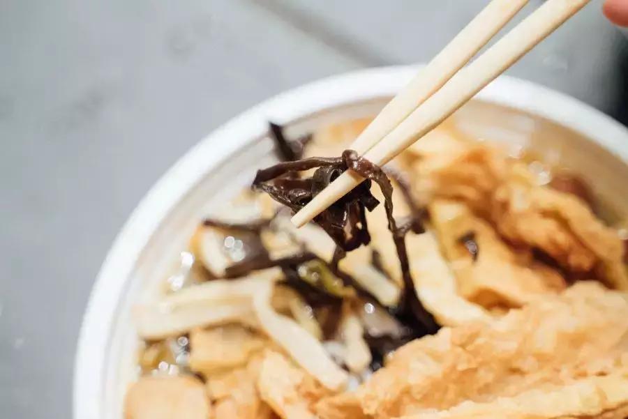 在杨浦区点一顿外卖多少钱,在五角场200块钱可以吃什么