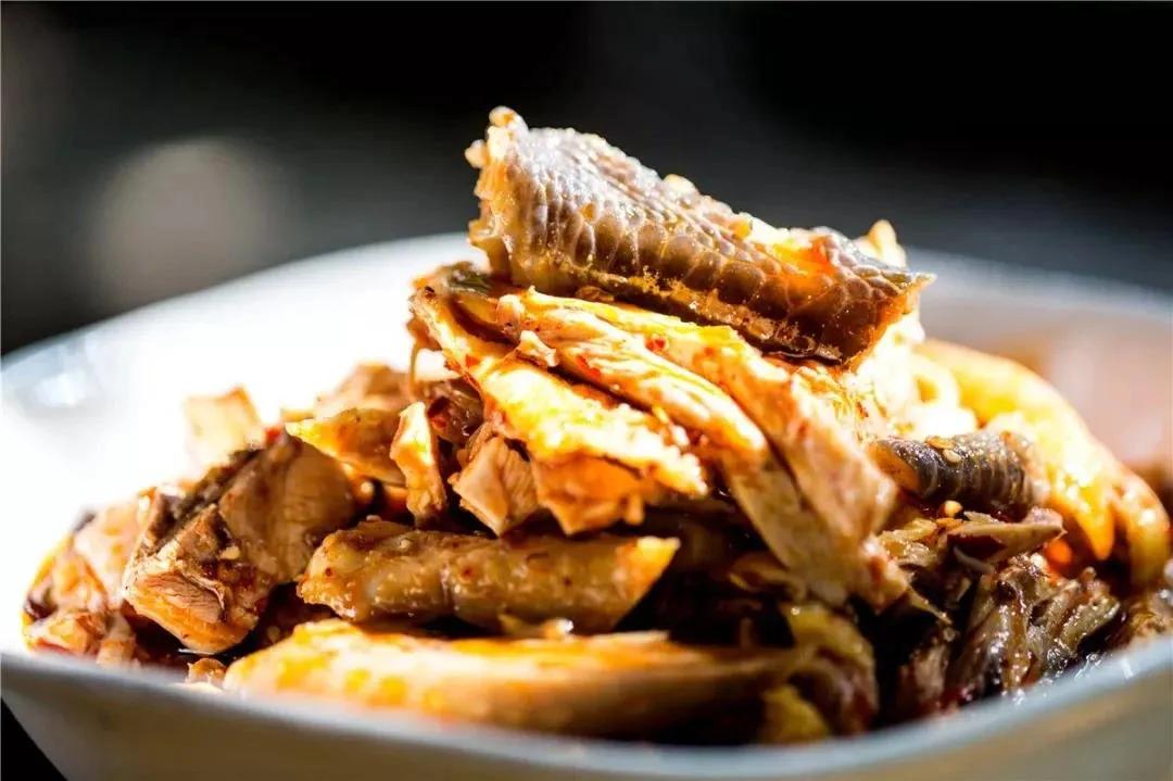 廖记棒棒鸡和天府棒棒鸡哪家好吃,天府棒棒鸡和廖记棒棒鸡哪个好吃