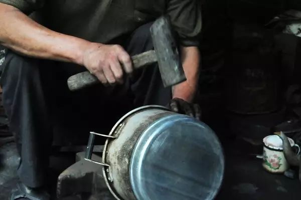 所有旺苍人：如果你在旺苍看到这些人，请马上告诉我们