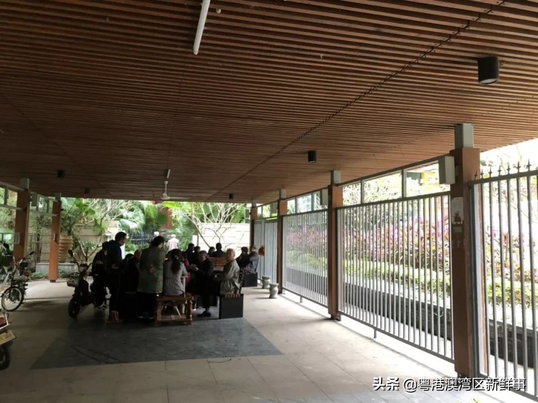 宀佹湀闈欏ソ澶氬Э澶氬僵,鑺辨牱骞村埆鏍峰煄娲嬫埧