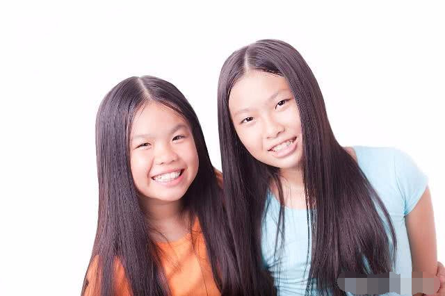 女孩月经初潮一般是几岁开始,女孩月经每个月来得太早怎么办