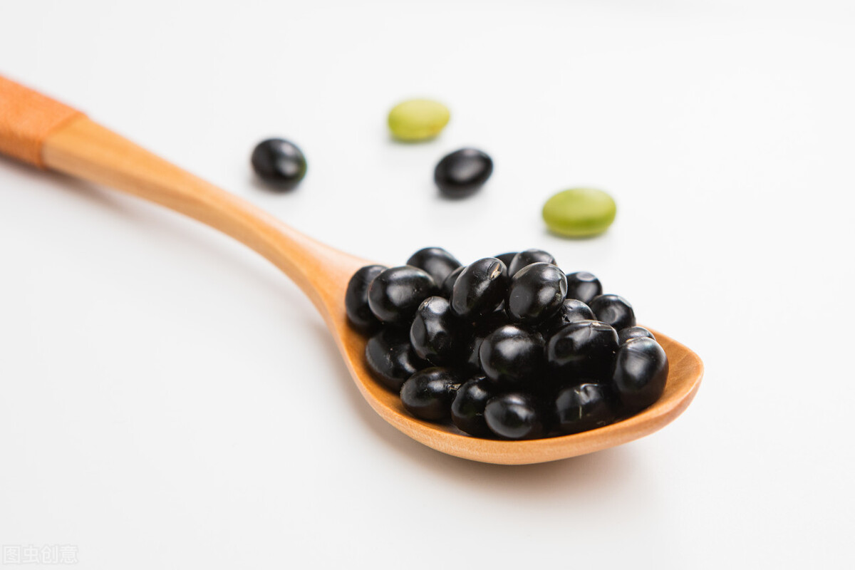 黑豆怎么炒熟吃最好,黑豆要炒再炖汤吗