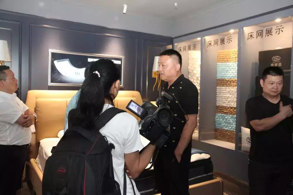 美国席梦思家居工厂店,席梦思家居美国集团华北区招商