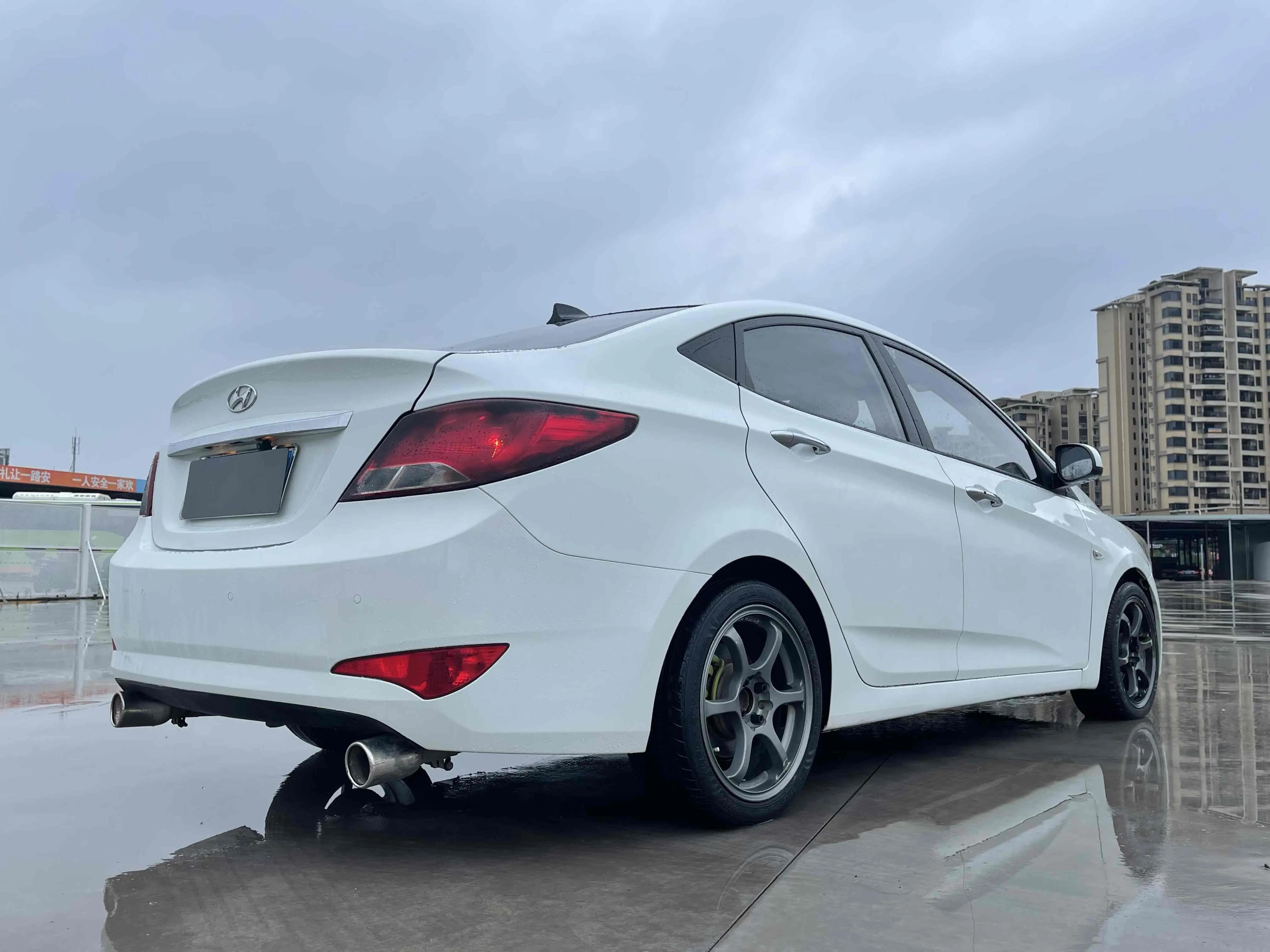 现代瑞纳2014款1.4l手动时尚型gs,2014款现代瑞纳1.4l手动挡的评价